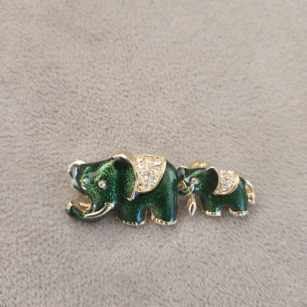 Brooches Bundle - image 7